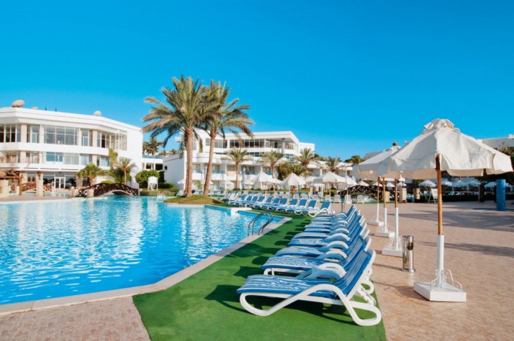 Вылет 12.04 Цены ( за человека в DBL ) : Queen Sharm Resort, 4* (ex.Vera Cl...