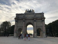Фото из тура Французский Каприз   4 дня в Париже + Нормандия, долина Луары, Мон-Сен-Мишель!, 03 августа 2019 от туриста Тетяна