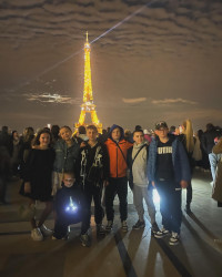 Фото з туру Зустріч в Парижі Нормандія, Версаль, Діснейленд, 21 квітня 2024 від туриста В