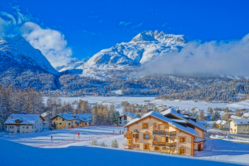 02.12.23 – Їдемо в гарантований тур: "Швейцарська інтрига: Австрія, Італія та Доломітові Альпи"