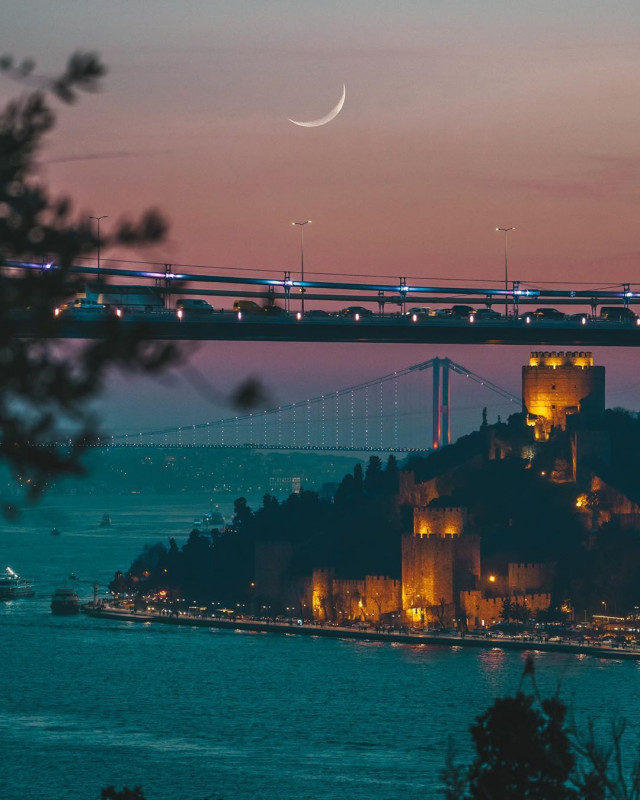 Стамбул и ничего лишнего!