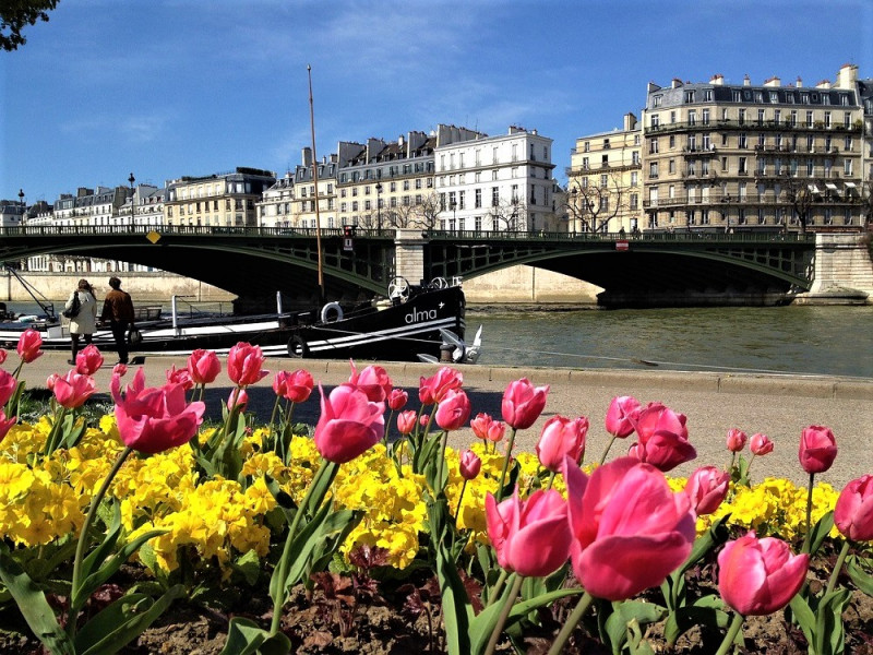 Весна іде… "Розкішна подорож… Франція та Швейцарія"