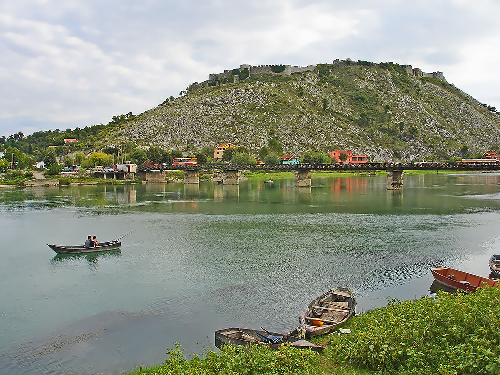 Шкодер, Албанія