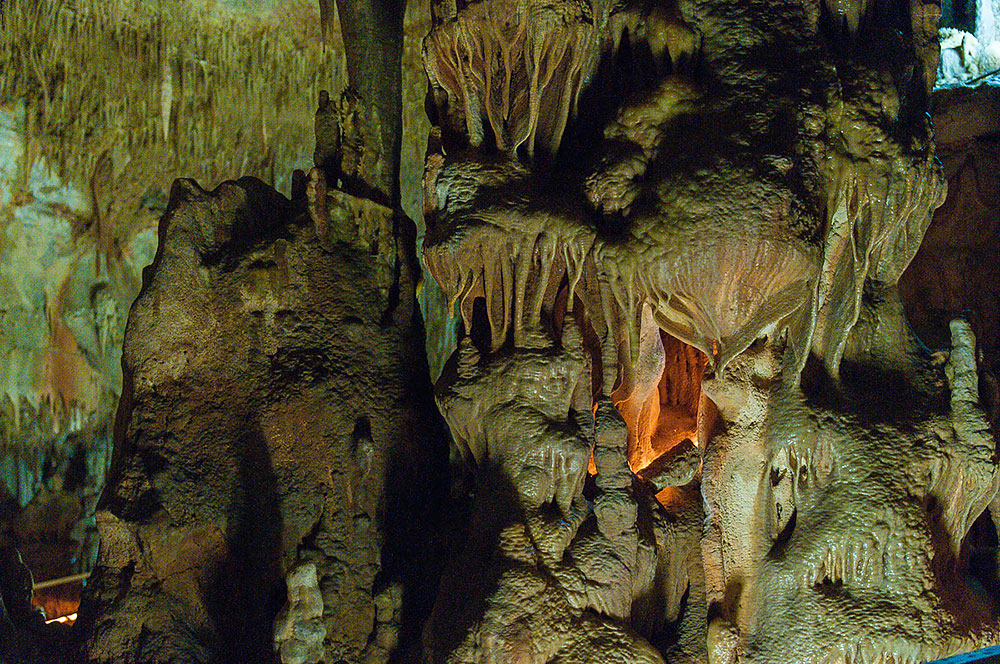 пещера Петралона, Греция